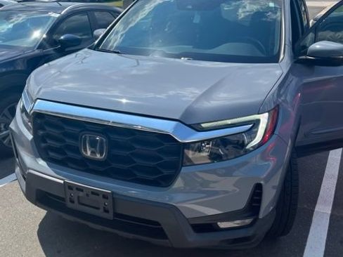 Used 2022 Honda Passport EX-L image 2