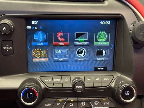 Used 2019 Chevrolet Corvette Stingray Coupe RWD image 14