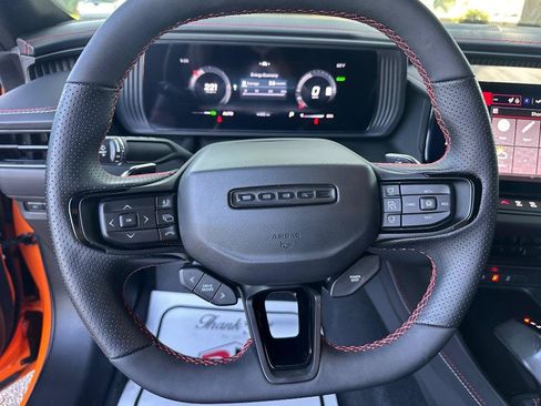 Used 2025 Dodge Charger Daytona R/T w/ Quick Order Package 25M R/T AWD/4WD image 10