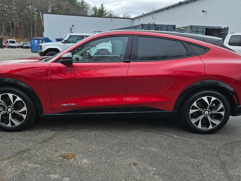 Used 2023 Ford Mustang Mach-E Premium image 8