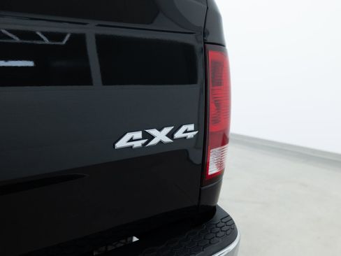 Used 2018 RAM 2500 Big Horn image 18