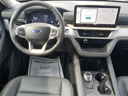 New 2026 Ford Explorer Active w/ Active Comfort Package image 47