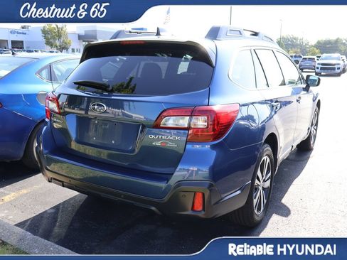 Used 2019 Subaru Outback 2.5i Limited AWD/4WD image 22