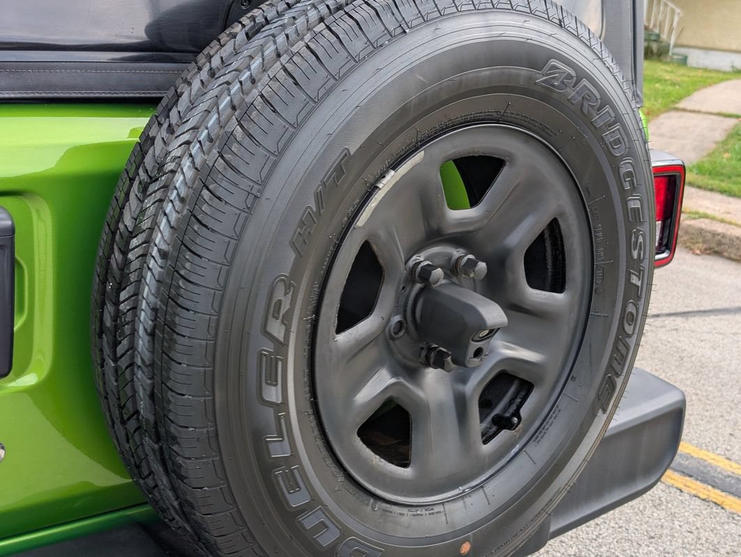 Used 2018 Jeep Wrangler Sport AWD/4WD image 29