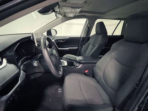 Used 2023 Toyota RAV4 XLE image 3