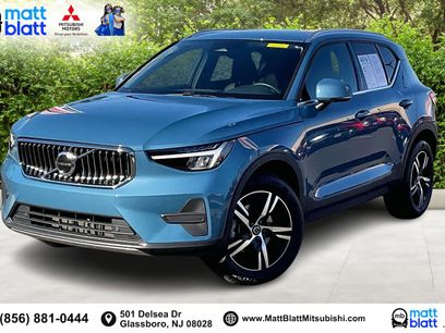 Used 2025 Volvo XC40 B5 Core