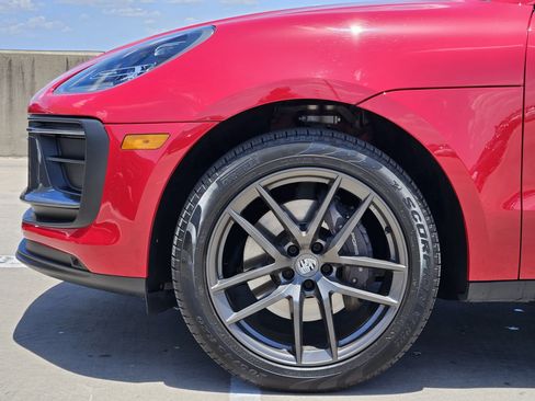 Used 2023 Porsche Macan Turbo AWD/4WD image 13