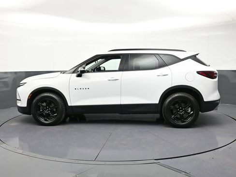 Used 2024 Chevrolet Blazer LT w/ Midnight/Sport Edition AWD/4WD image 2