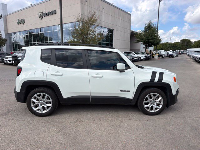 Used 2018 Jeep Renegade Latitude w/ Popular Equipment Group FWD image 6