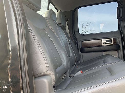Used 2013 Ford F150 Lariat w/ Mid Equipment Group image 29