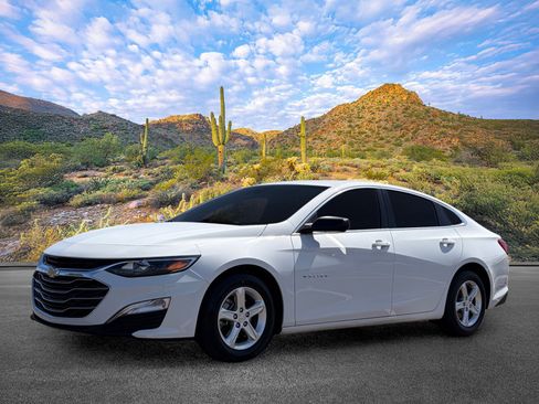 Used 2023 Chevrolet Malibu LS FWD image 6