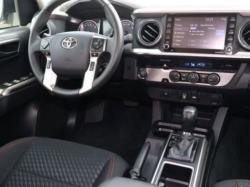 Used 2023 Toyota Tacoma SR5 RWD image 13