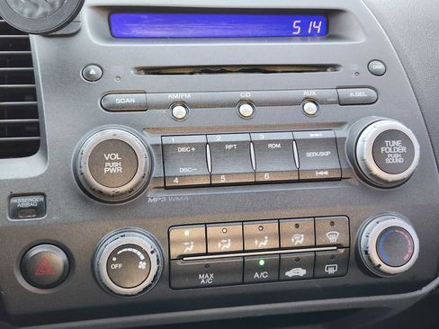 Used 2010 Honda Civic LX image 17