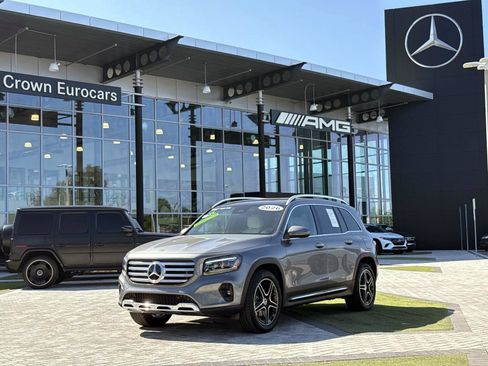 Certified 2026 Mercedes-Benz GLB 250 4MATIC image 1