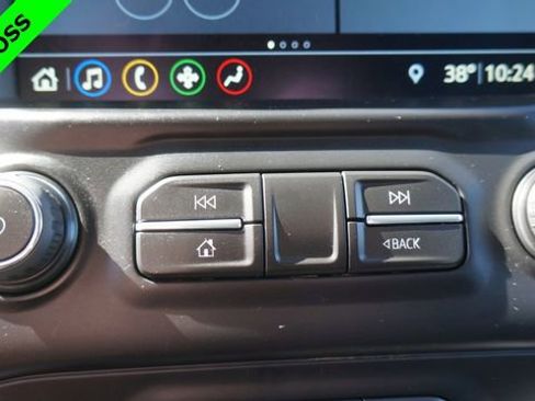 Used 2019 Chevrolet Silverado 1500 LT Trail Boss image 20