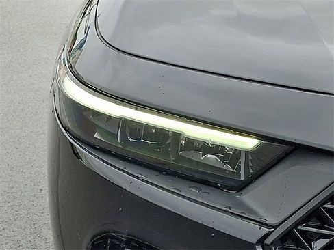 Certified 2023 Honda Accord EX image 27