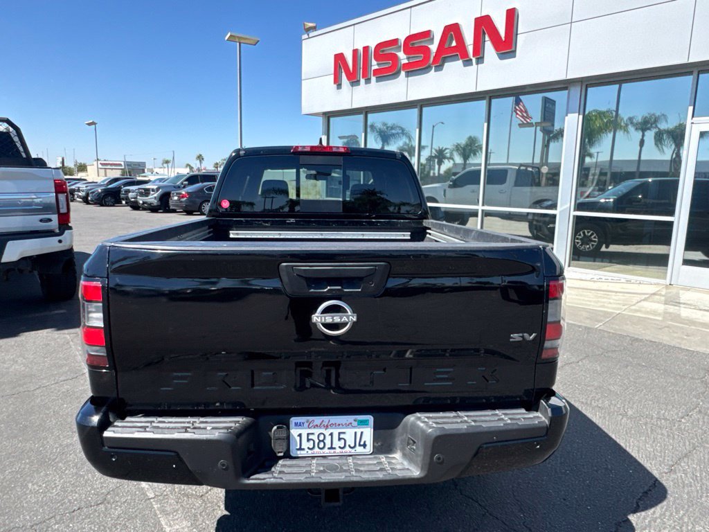 Used 2023 Nissan Frontier SV w/ Technology Package RWD image 3