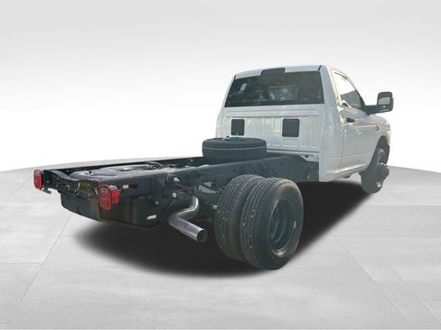 Used 2025 RAM 3500 Tradesman AWD/4WD image 3