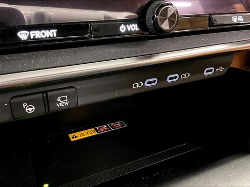 Used 2023 Lexus RZ 450e Premium w/ Technology Package image 34