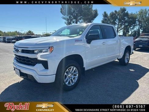 Certified 2022 Chevrolet Silverado 1500 RST image 8