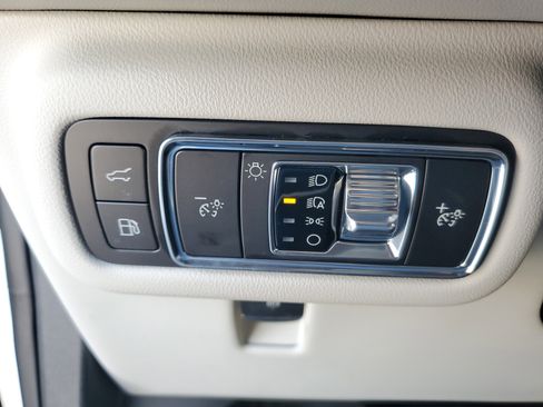 New 2026 Lincoln Nautilus Reserve w/ Jet Appearance Package image 14