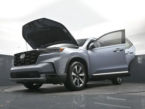 Used 2023 Honda Pilot Elite image 41