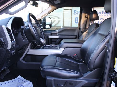 Used 2021 Ford F250 Lariat image 23