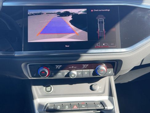 Certified 2025 Audi Q3 2.0T Premium w/ Convenience Package image 24