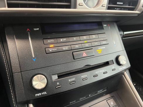 Used 2016 Lexus IS 300 AWD image 24