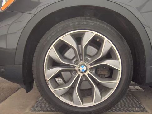 Used 2015 BMW X4 xDrive28i AWD/4WD image 12