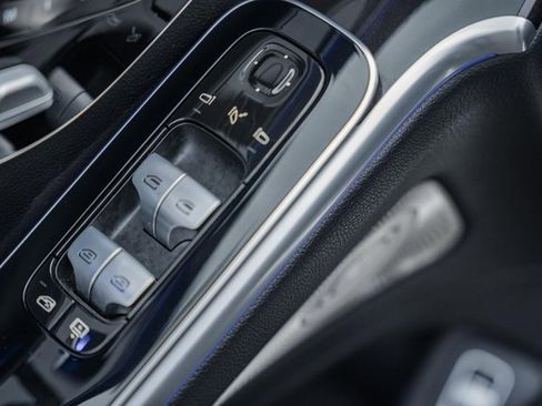 Used 2022 Mercedes-Benz S 580 4MATIC Sedan w/ 3D Technology Package image 34