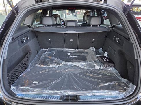 New 2025 Mercedes-Benz GLC 300 image 15