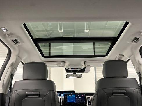 Used 2025 Ford Expedition Max Active image 49