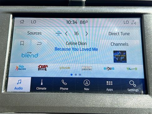 Used 2020 Ford Fusion SE image 16