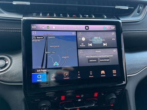 Used 2021 Jeep Grand Cherokee L Limited image 25