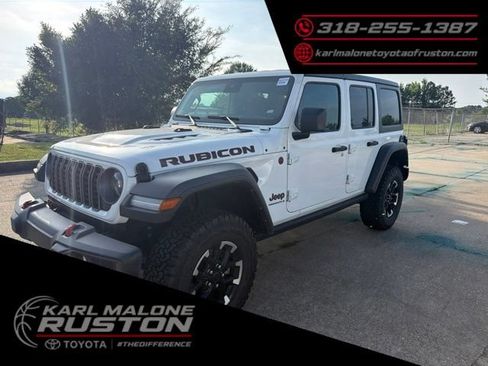 Used 2025 Jeep Wrangler Unlimited Rubicon AWD/4WD image 1