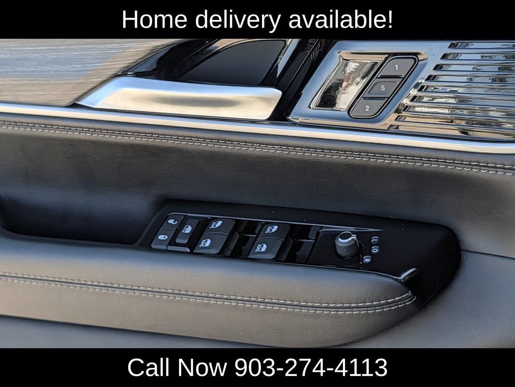 Used 2024 Jeep Wagoneer L Series II w/ Flexible Seating Group AWD/4WD image 22