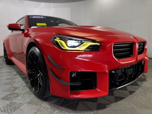 Used 2024 BMW M2 w/ Lighting Package image 9