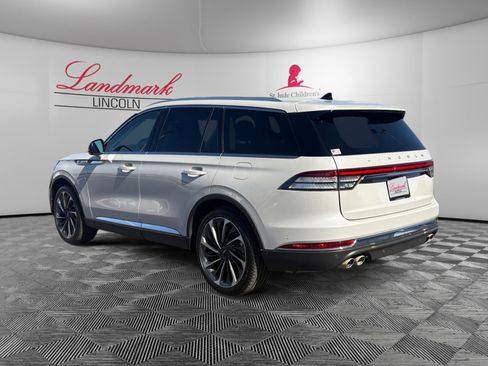 Certified 2023 Lincoln Aviator Reserve w/ Equipment Group 201A AWD/4WD image 3