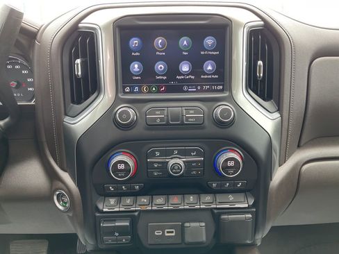Used 2022 Chevrolet Silverado 2500 LTZ w/ LTZ Texas Edition AWD/4WD image 13
