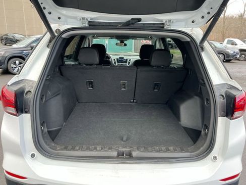 Used 2024 Chevrolet Equinox LT AWD/4WD image 24