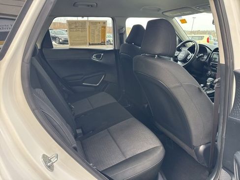 Certified 2022 Kia Soul S image 26