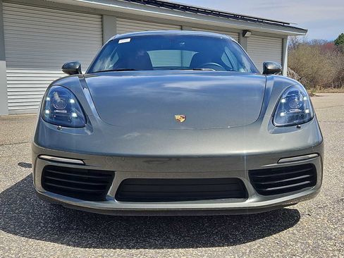 Certified 2025 Porsche 718 Cayman RWD image 10