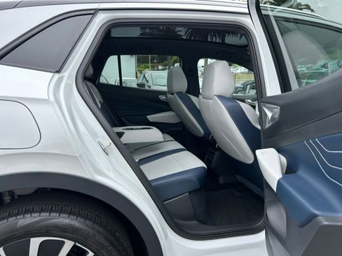 Used 2023 Volkswagen ID.4 Pro S Plus AWD/4WD image 41