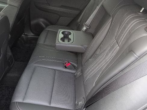 Used 2025 Buick Envision Avenir AWD/4WD image 17