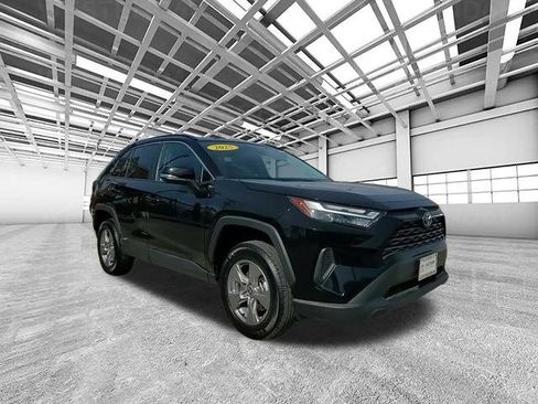 Certified 2025 Toyota RAV4 XLE image 1
