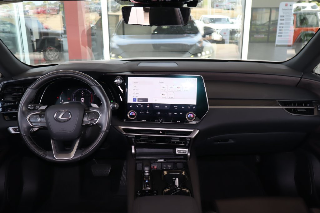 Used 2023 Lexus RX 350 AWD w/ Accessory Package image 38