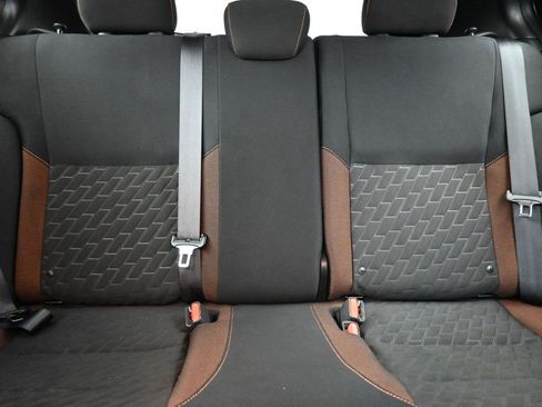 Used 2022 Nissan Kicks SR image 28