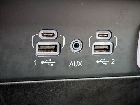 Certified 2025 Jeep Grand Cherokee Summit image 26