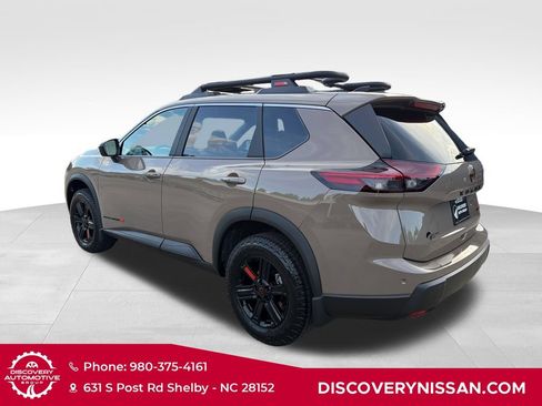 New 2026 Nissan Rogue SV AWD/4WD image 8